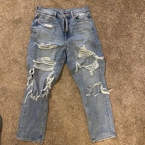 American Eagle Mom Jeans